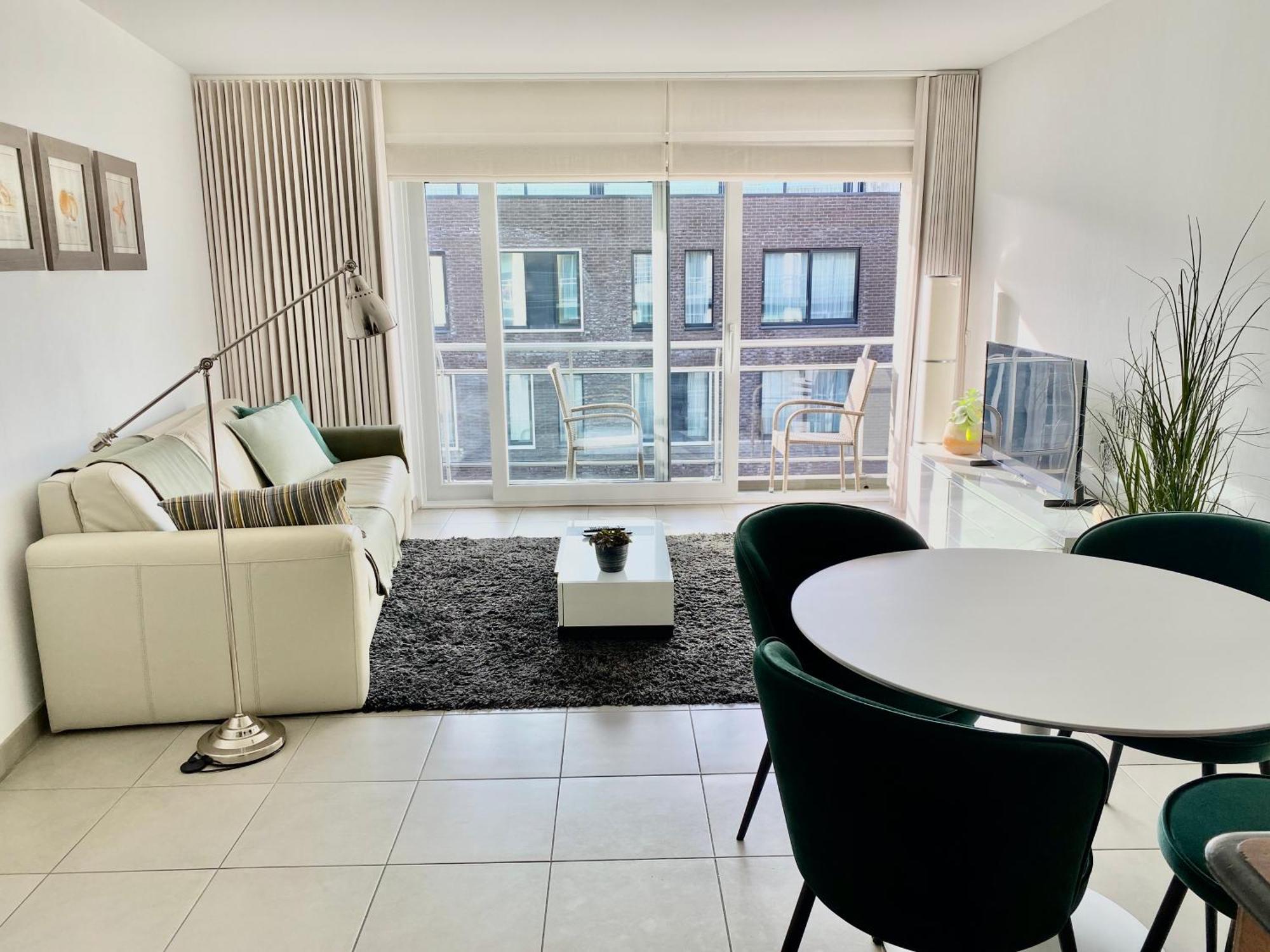 Gezellig Modern Appartement Met Optie Garagebox En In De Buurt Van Strand, Winkels En Restaurants Остенде Екстериор снимка